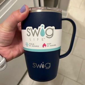 Navy Swig coffee tumbler